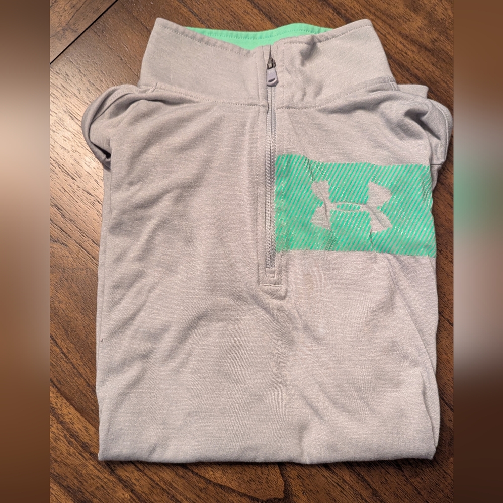 Under Armour Light Gray Pullover with Teal Logo